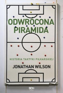 Odwrócona piramida. Historia taktyki piłkarskiej