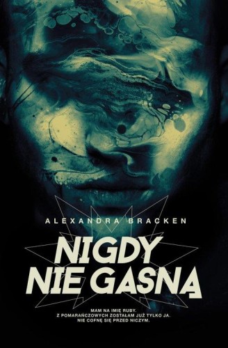 Mroczne umysły (tom 2) Nigdy nie gasną