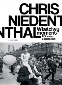 Właściwy moment Pół wieku z aparatem (Zapowiedź 2025-12-04)