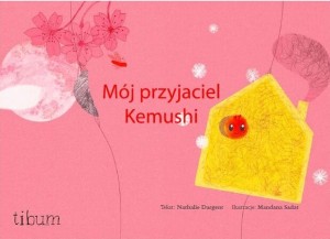 Mój przyjaciel Kemushi. Książka kamishibai w formie ilustrowanych kart narracyjnych (13 KART)